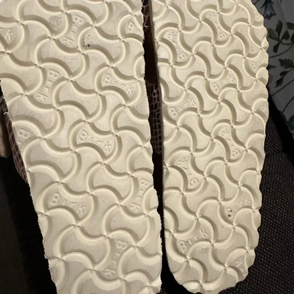 Shiny Snake Sandal - Picture 2 of 3